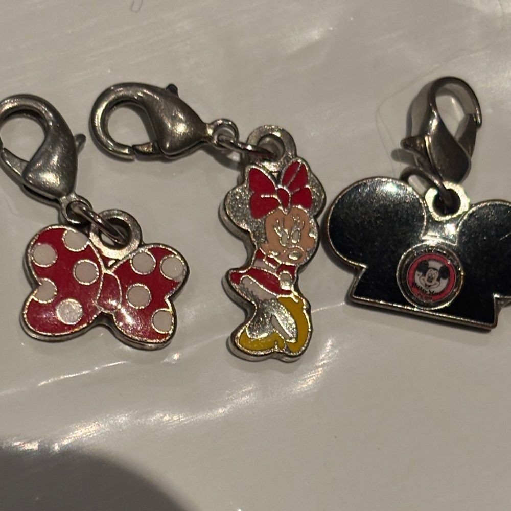 Disney Minnie Mouse Charm Set - Red, Yellow, Silver